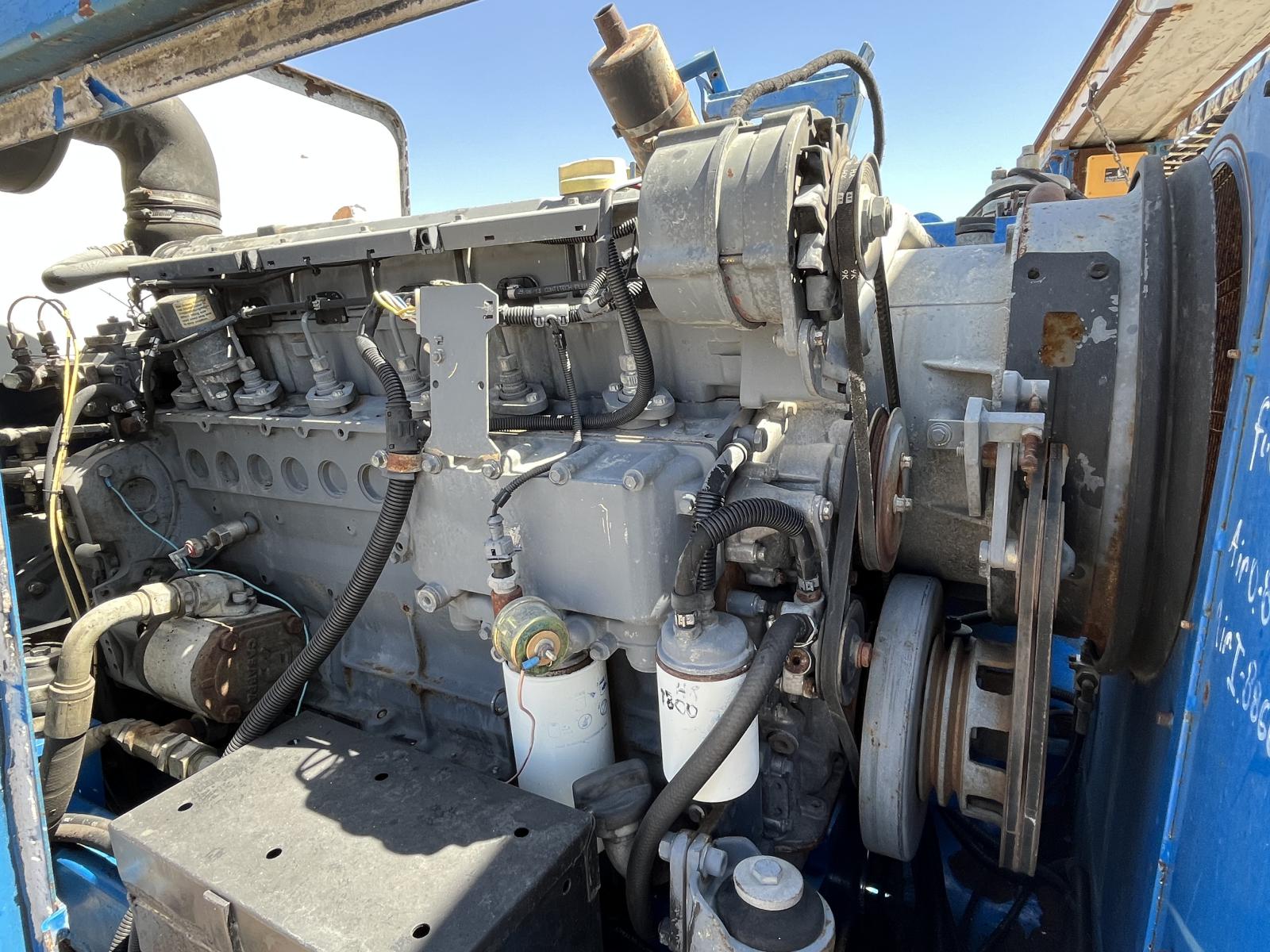 ./imagenes/INVOICE/2019/16207/COMACCHIO MC 1200 (2).JPG